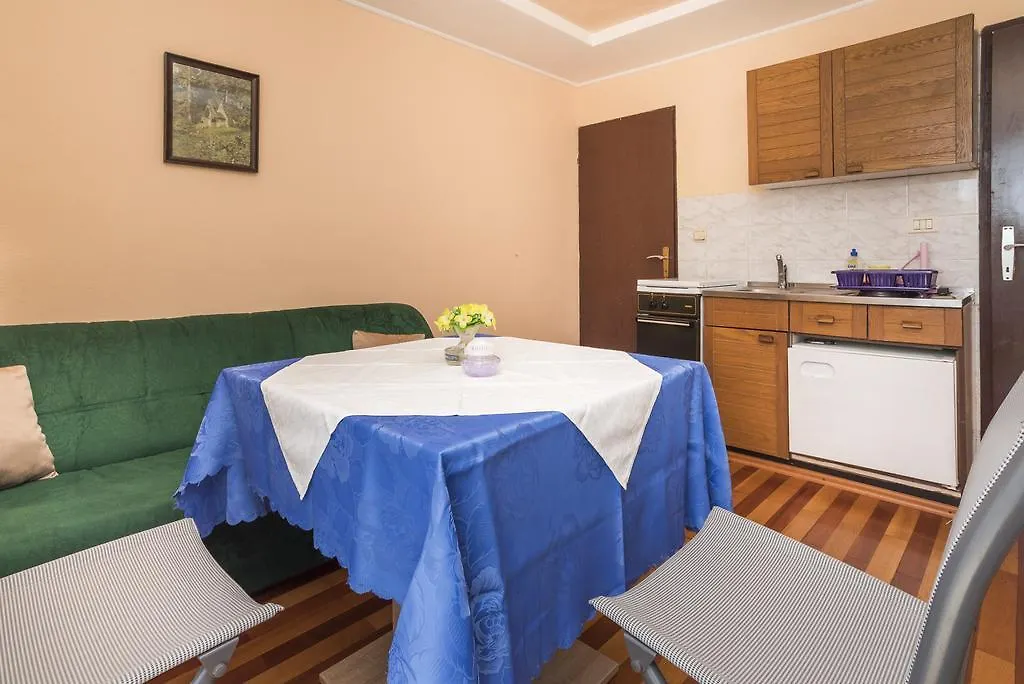 Studios Kastel Буйе Апартаменты