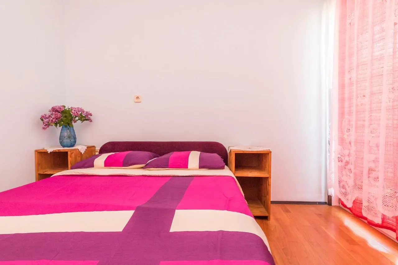 Studios Kastel Buje 0*,  Croatia
